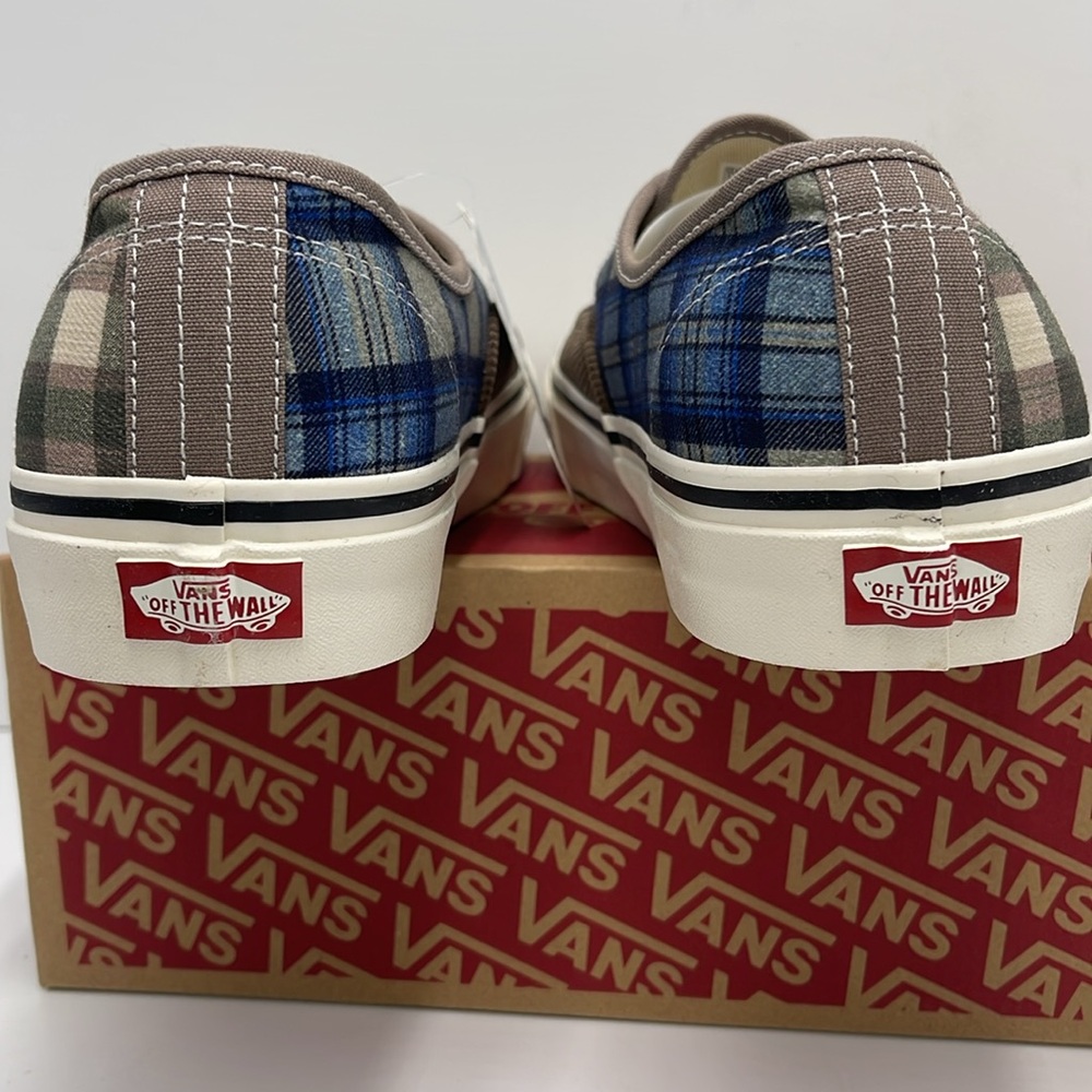 Authentic 44 D
Anaheim Factory 0g Cord/Pewter
VN000581NU Sneakers - Picture 13 of 16